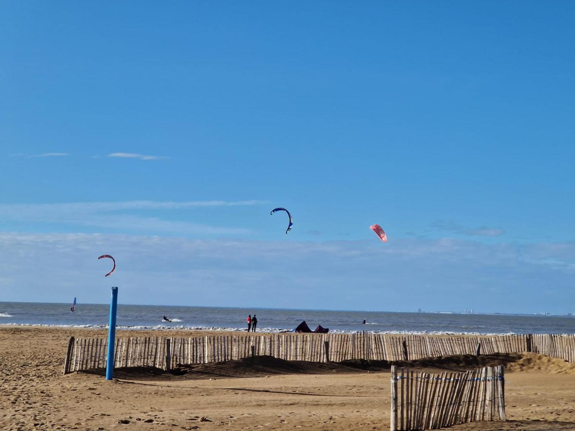 Confort 2 Pieces Pour 4 Pers, Chatelaillon-Plage, Parking - Fr-1-706-4 Châtelaillon-Plage Exterior foto